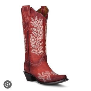 NWT CIRCLE G WOMEN'S RED EMBROIDERED WESTERN BOOTS